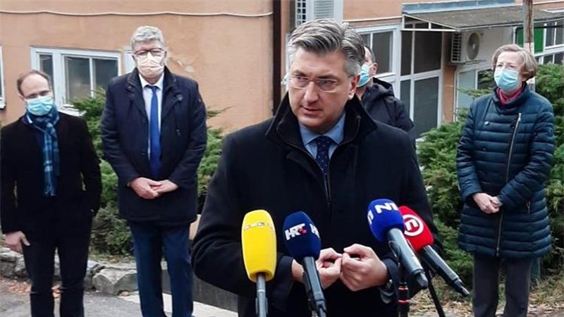  Poruka zahvale i poštovanja prema velikim naporima koje medicinsko osoblje poduzima u prethodne dvije godine